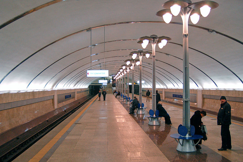 В метротраме города Волгограда установлены сканеры людей и багажа.