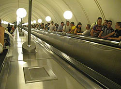 По причине поломки эскалаторов одна станция в киевском метро закрывалась на вход